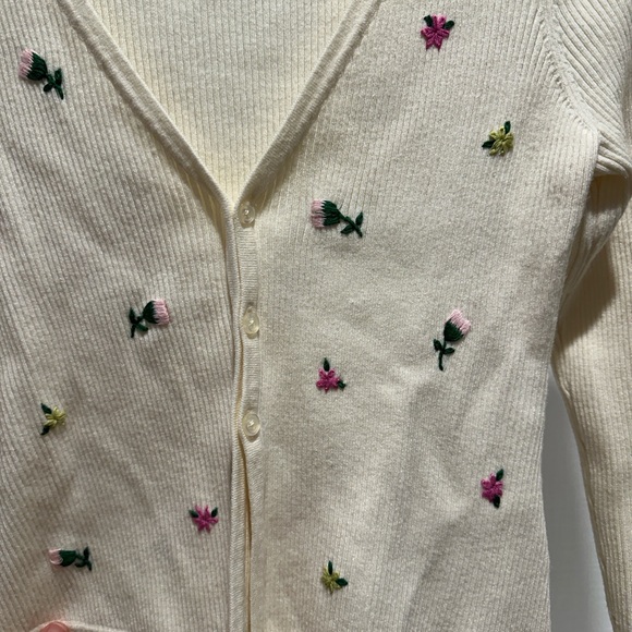 Favorite Daughter The Athena Sweater size S Floral Embroidered Cream Cardigan - Picture 8 of 8